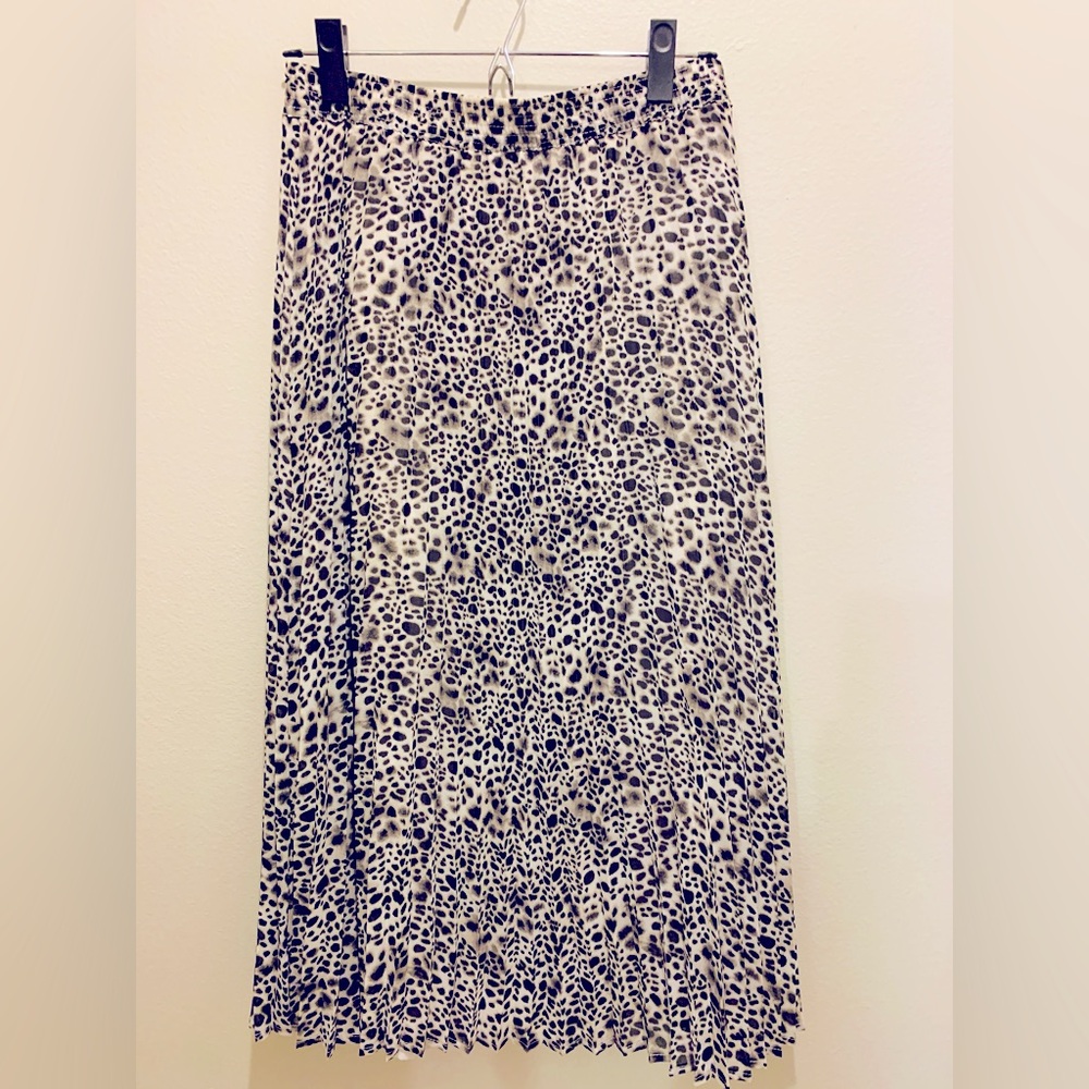Animal print skirt